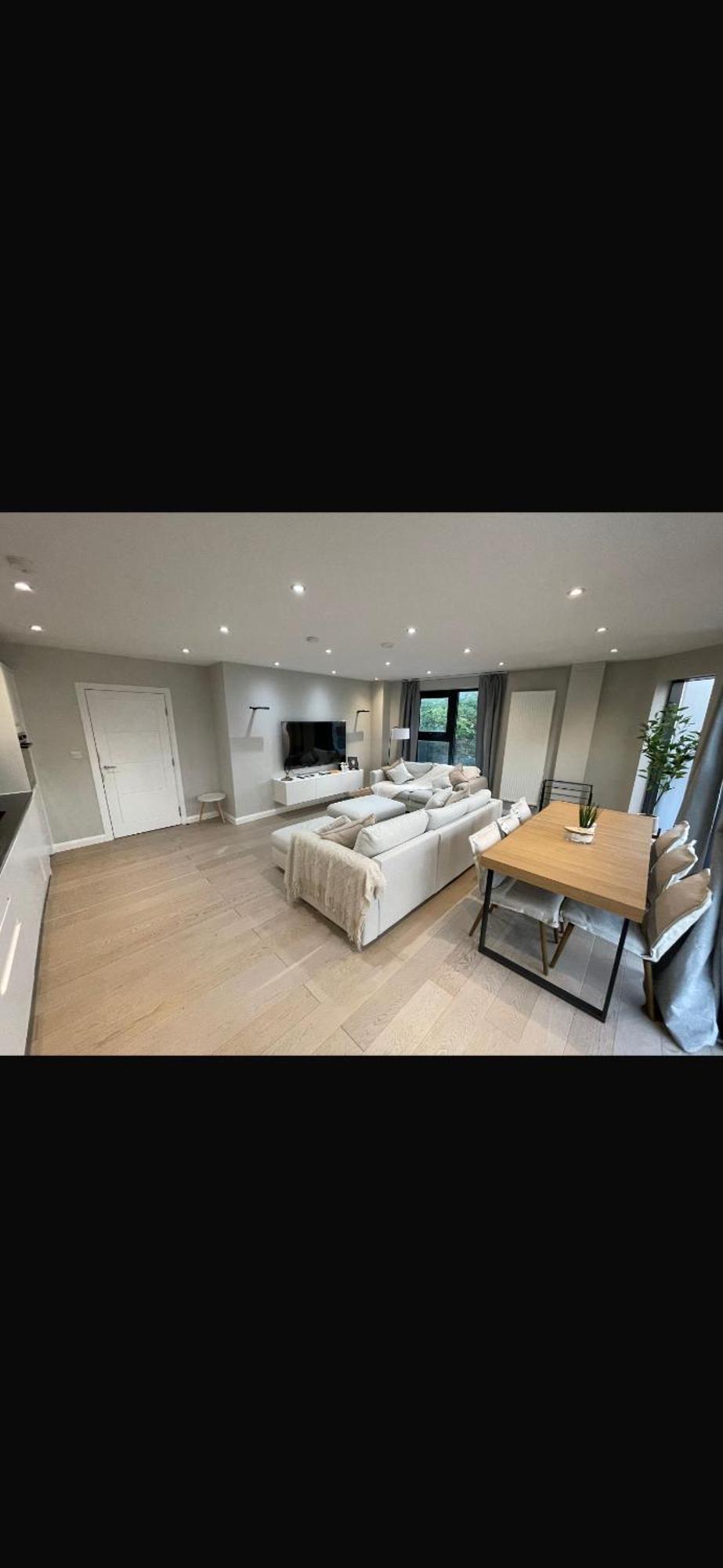 Apartment Daisi - 1 Stop To Bridge London